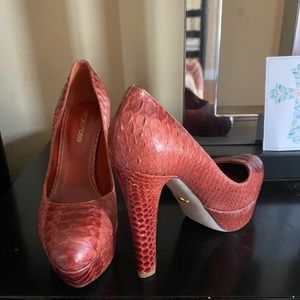 Sergio Rossi python skin/leather pumps
